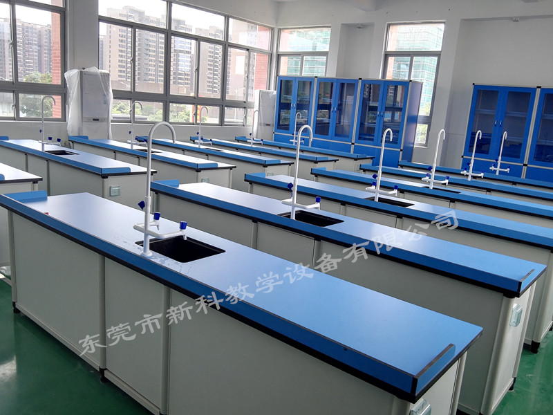 <a href='http://www.ombuyer.com/chanpin/53-1.html' target='1' style='font-size:18px; font-weight:bold; color:#000000;'>科學(xué)實(shí)驗(yàn)室</a>廠家