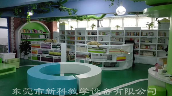 <a href='http://www.ombuyer.com/chanpin/110-1.html' target='1' style='font-size:18px; font-weight:bold; color:#000000;'>圖書閱覽室</a>5