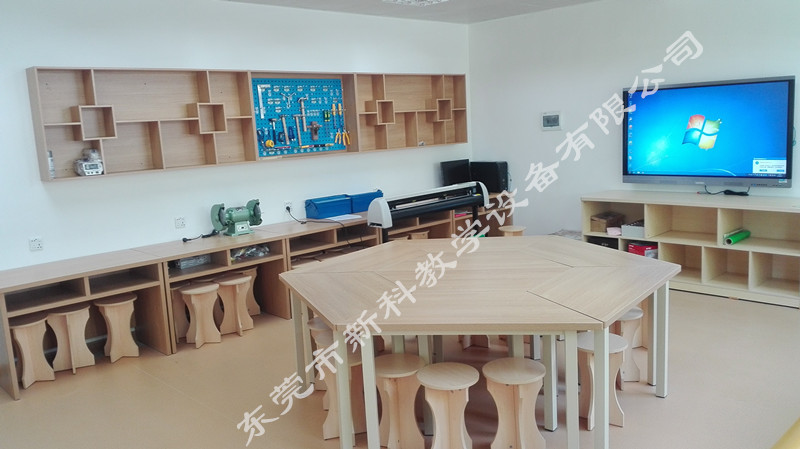 <a href='http://www.ombuyer.com' target='1' style='font-size:14px; font-weight:bold; color:#0080ff;'>創(chuàng)客實(shí)驗(yàn)室</a>