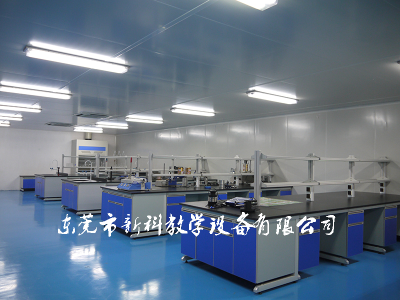 <a href='http://www.ombuyer.com/products/63-1.html' target='1' style='font-size:18px; font-weight:bold; color:#000000;'>中央實驗臺</a>案例